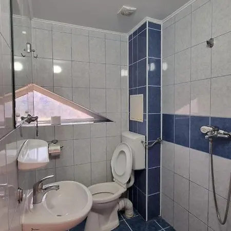 Gazde/Camere de închiriat Harmony Costineşti