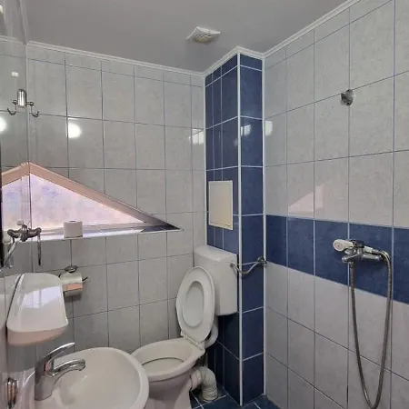 Gazde/Camere de închiriat Harmony Costineşti